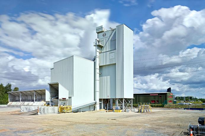 Concrete batching plant