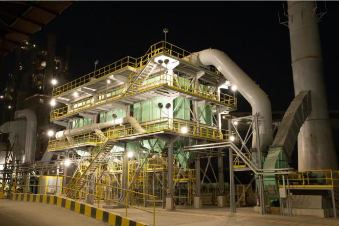 Cemex Egypt Decarbonisation plant at night