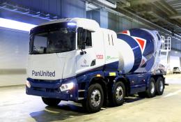 Singapore’s first electric-powered concrete truckmixer painted in Pan-United’s signature red and blue